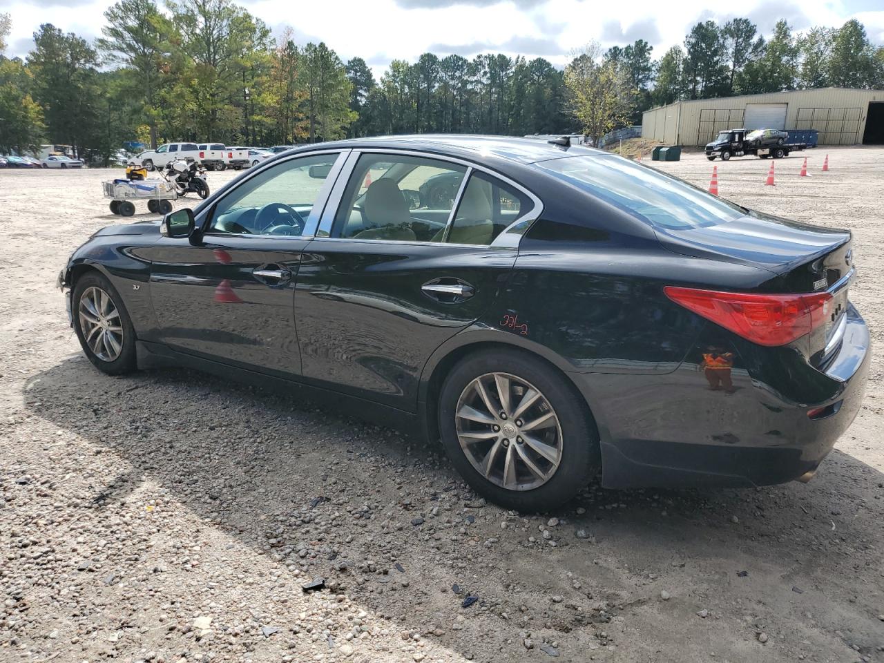 2014 Infiniti Q50 - Image 2