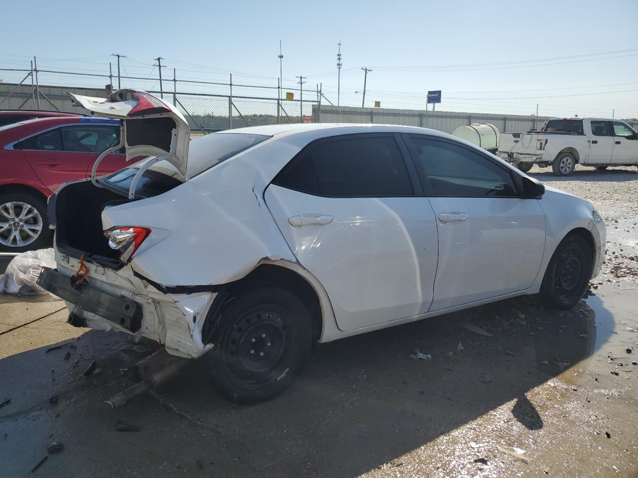 2015 Toyota Corolla - Image 3
