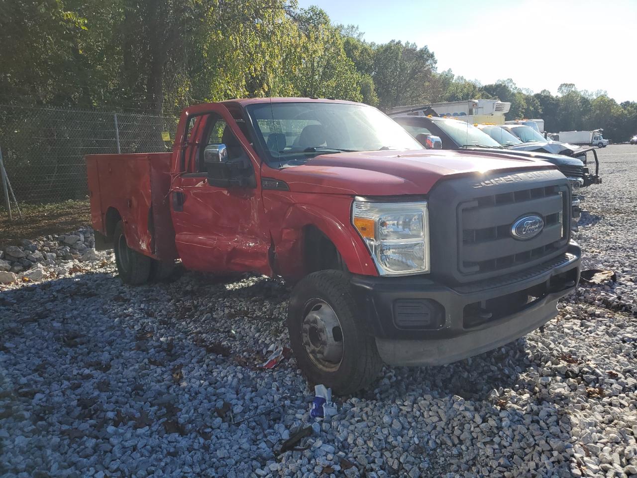2015 Ford F350 - Image 4