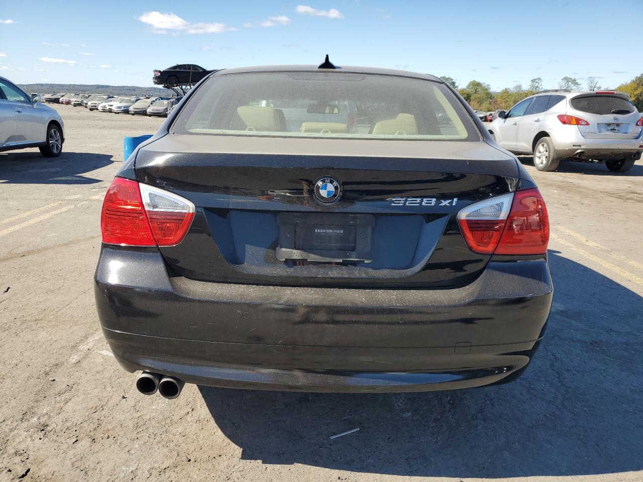 WBAVC93538K036870 2008 BMW 328 Xi