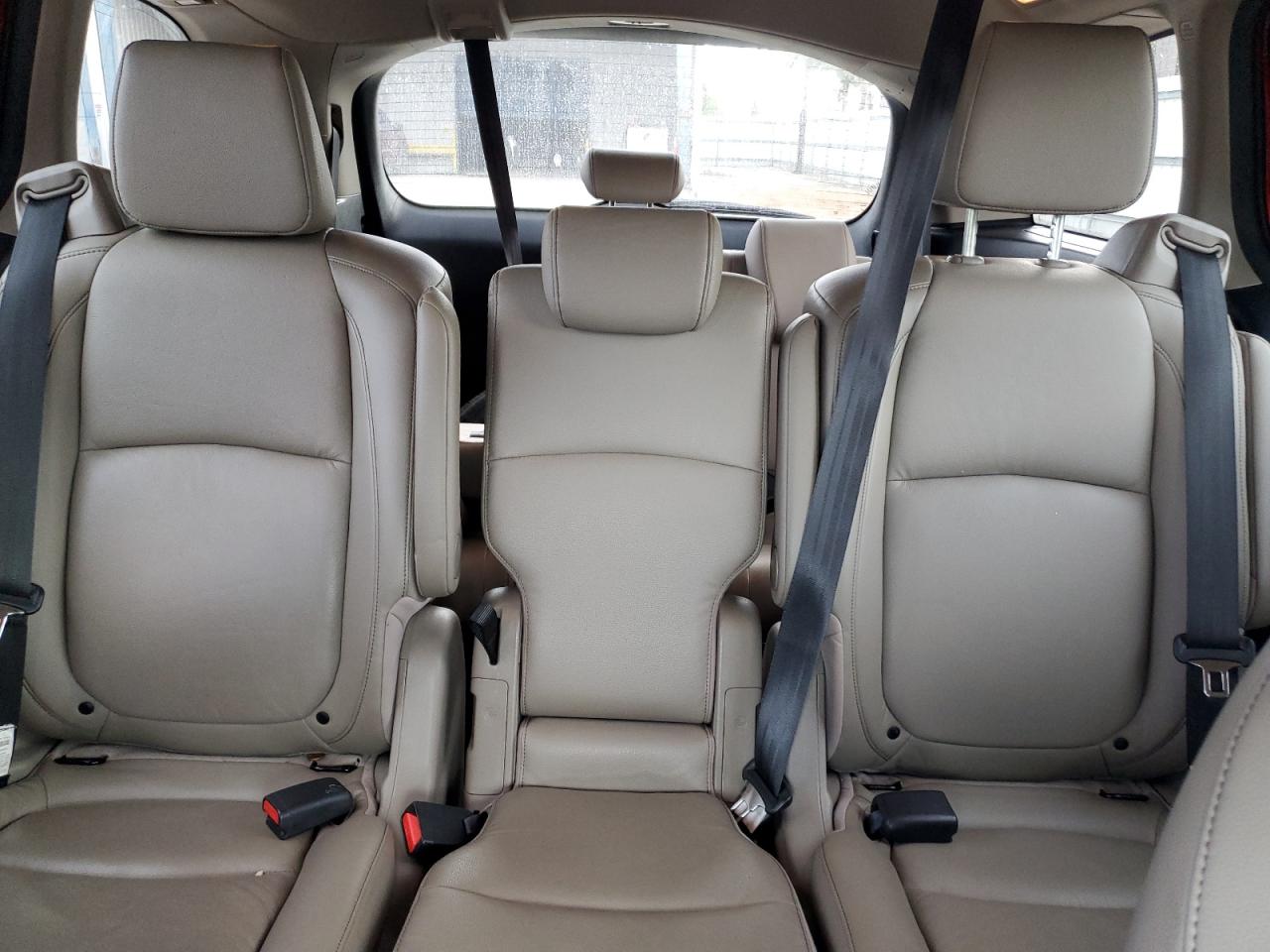 2022 Honda Odyssey - Image 8