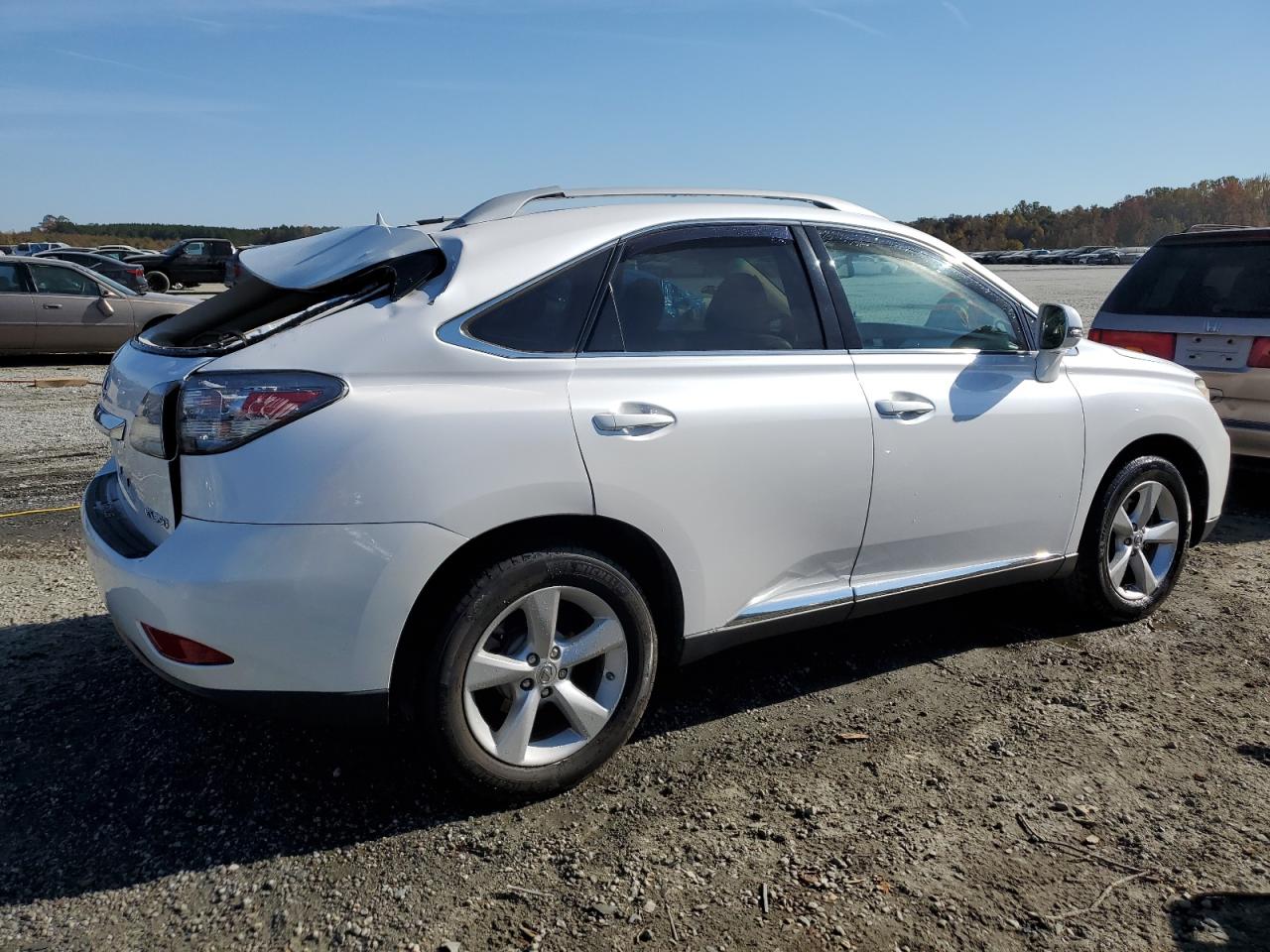 2011 Lexus RX - Image 3