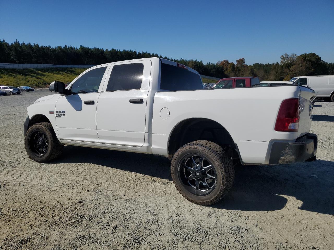 2021 RAM 1500 - Image 2