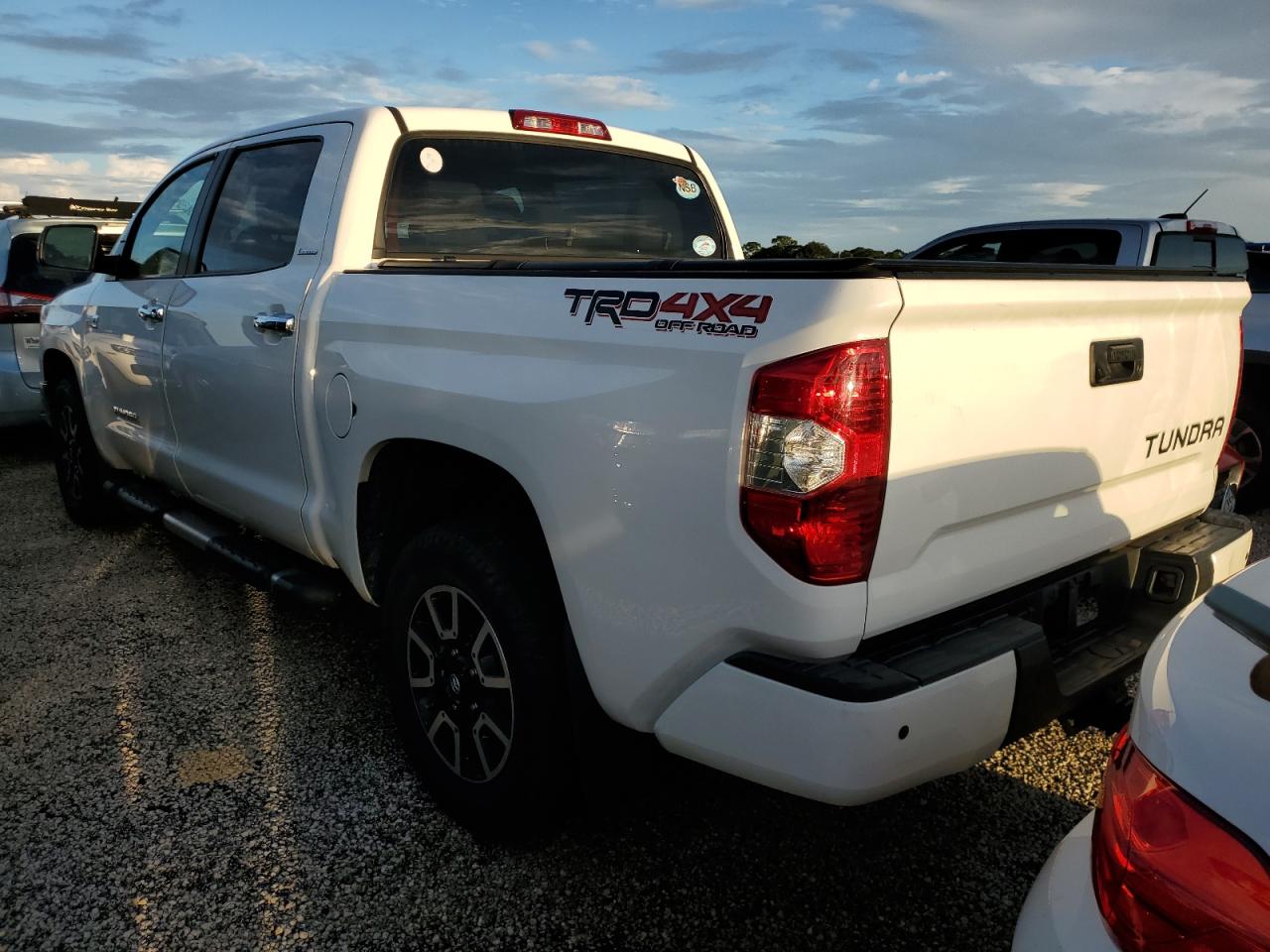 2018 Toyota Tundra Crewmax Limited VIN: 5TFHW5F15JX699293 Lot: 74383754