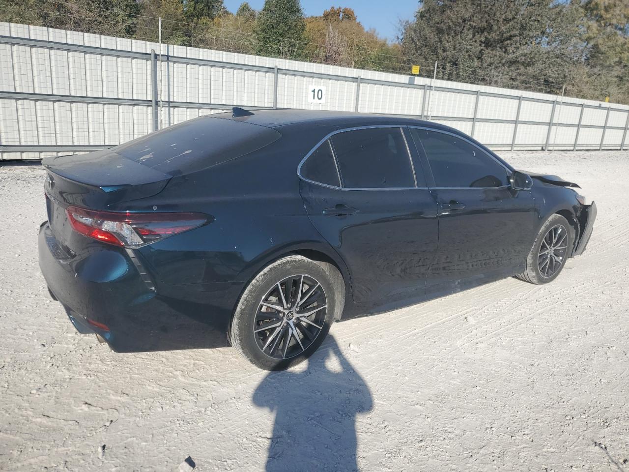 2021 Toyota Camry - Image 3