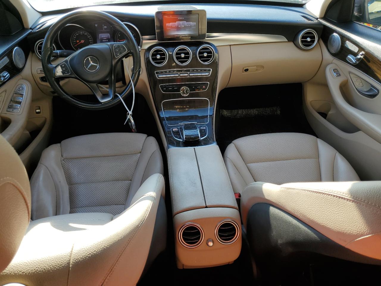 2015 Mercedes-Benz C 300 VIN: 55SWF4JB3FU050979 Lot: 73745874