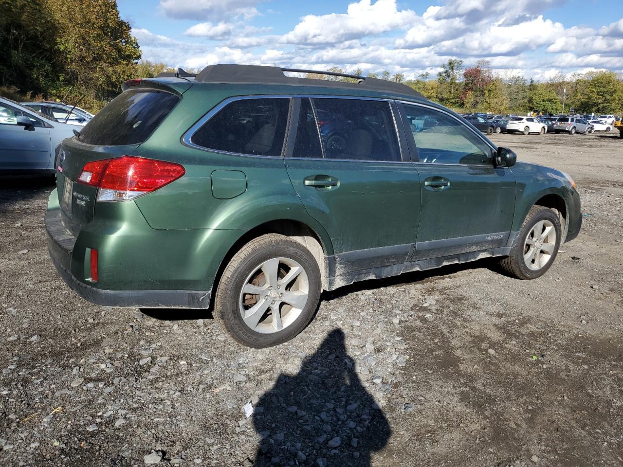 2014 Subaru Outback - Image 3