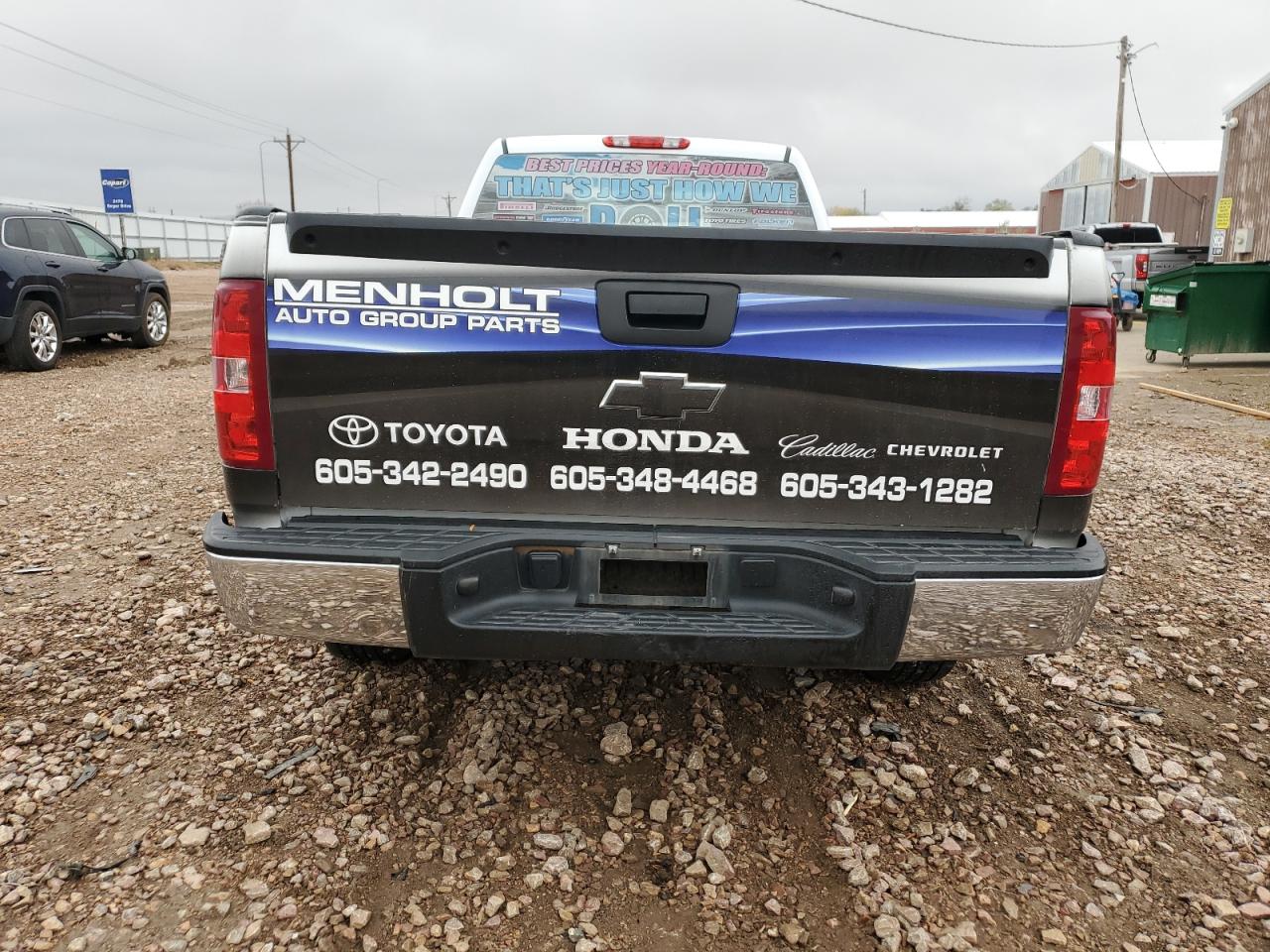 2013 Chevrolet Silverado - Image 6