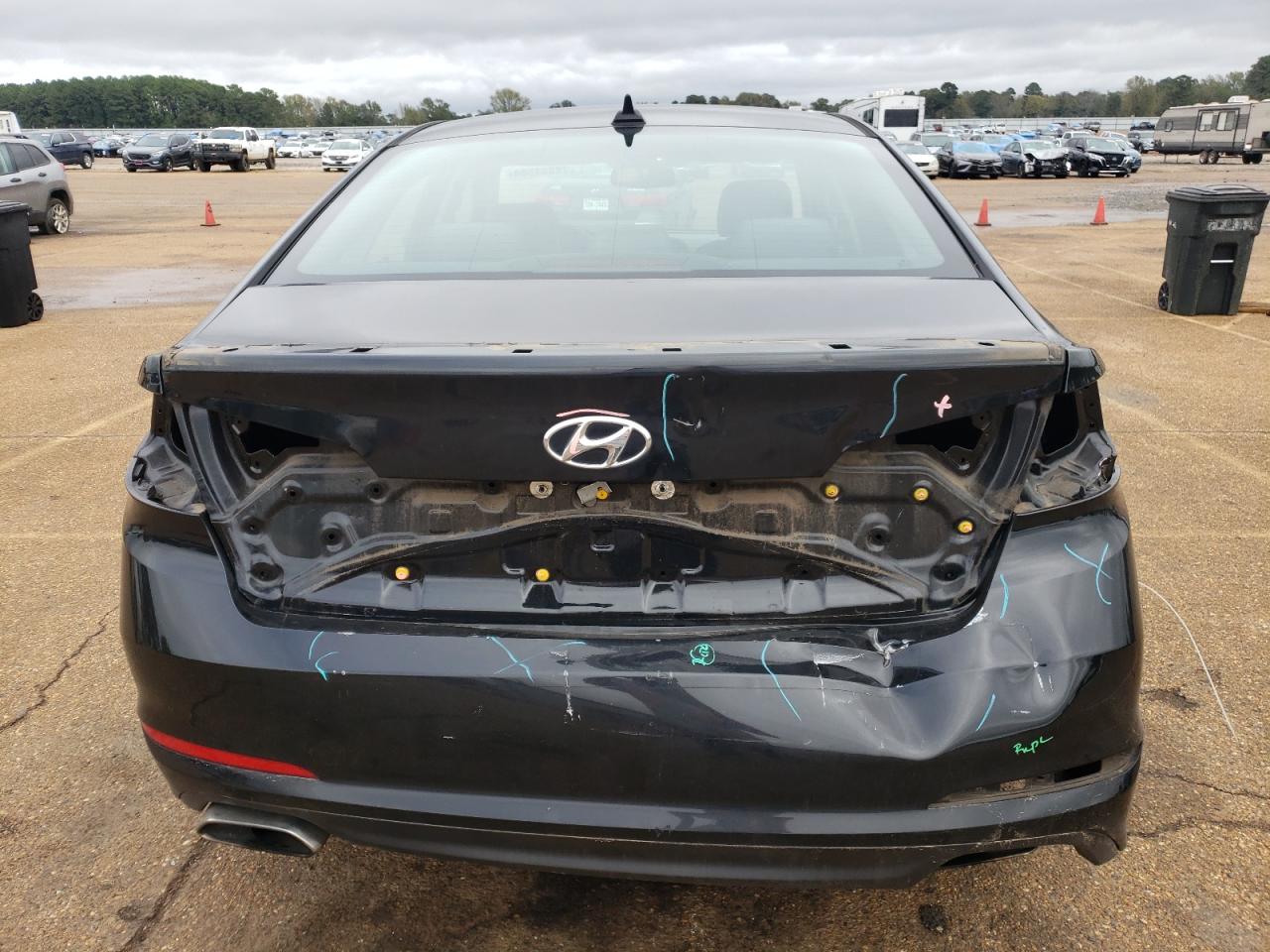 2015 Hyundai Sonata - Image 6
