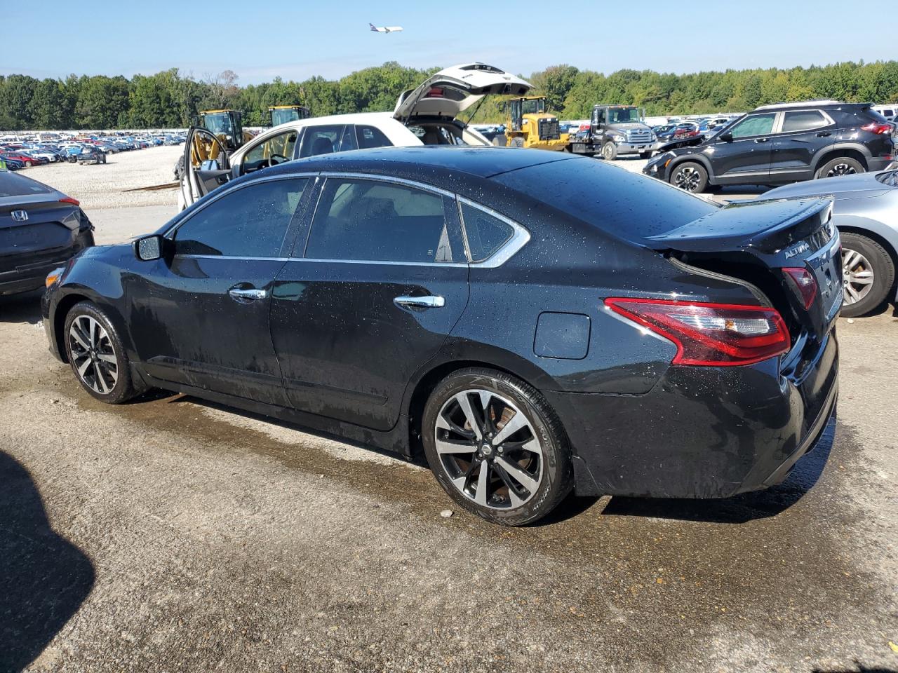 1N4AL3AP6JC121503 2018 NISSAN ALTIMA - Image 2