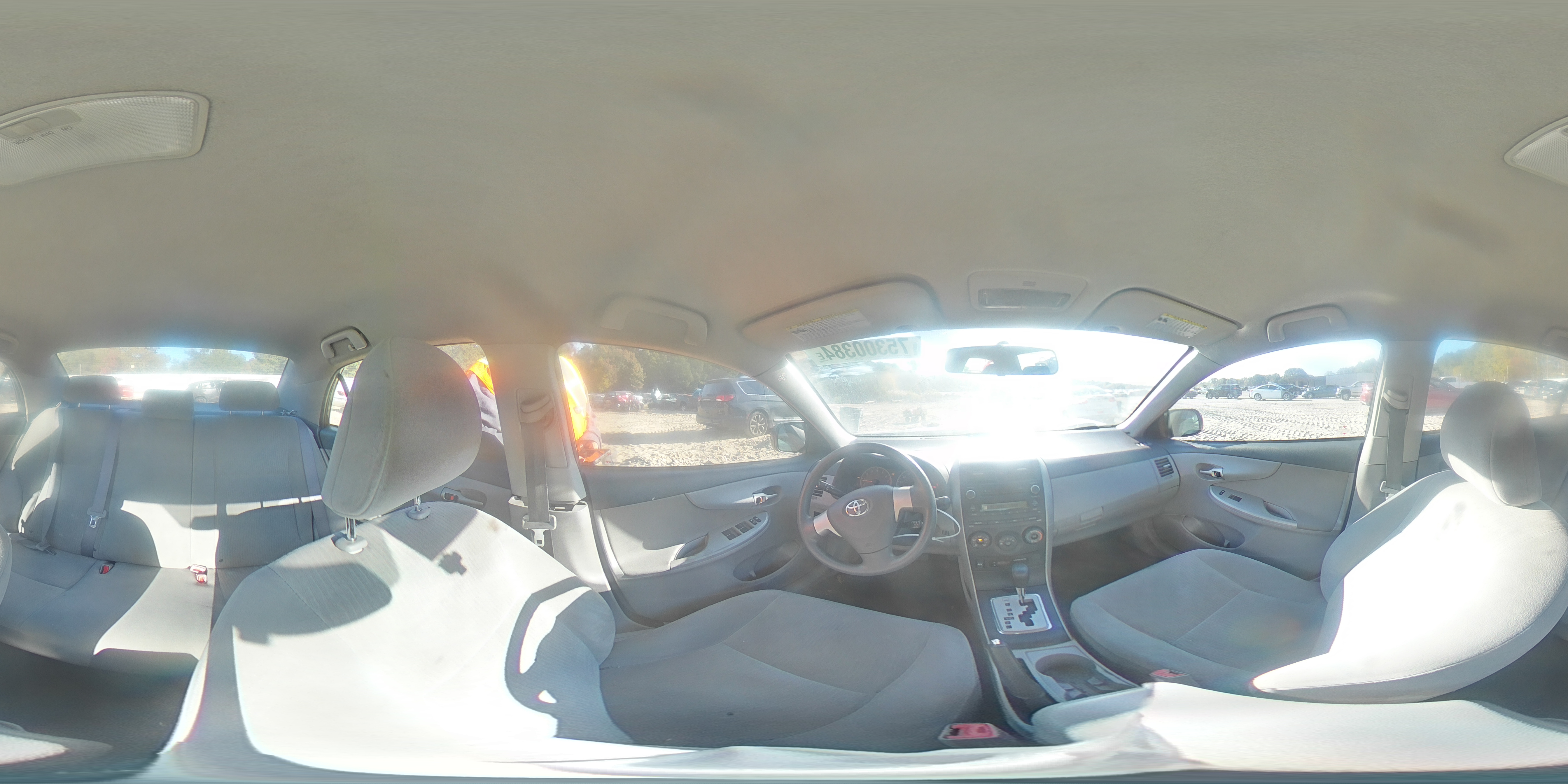 2010 Toyota Corolla - Image 12