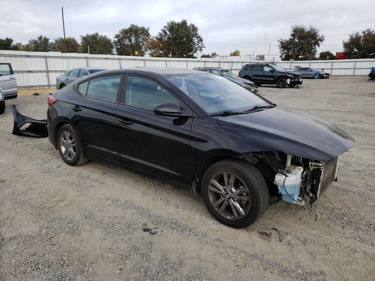2018 Hyundai Elantra - Image 4