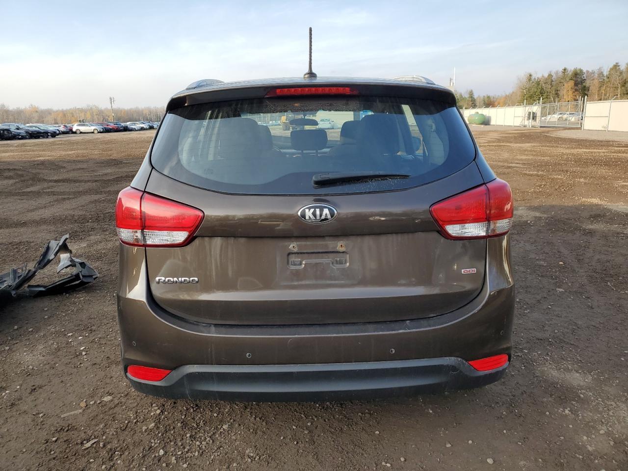 2014 Kia Rondo VIN: KNAHT8A33E7040473 Lot: 77416904