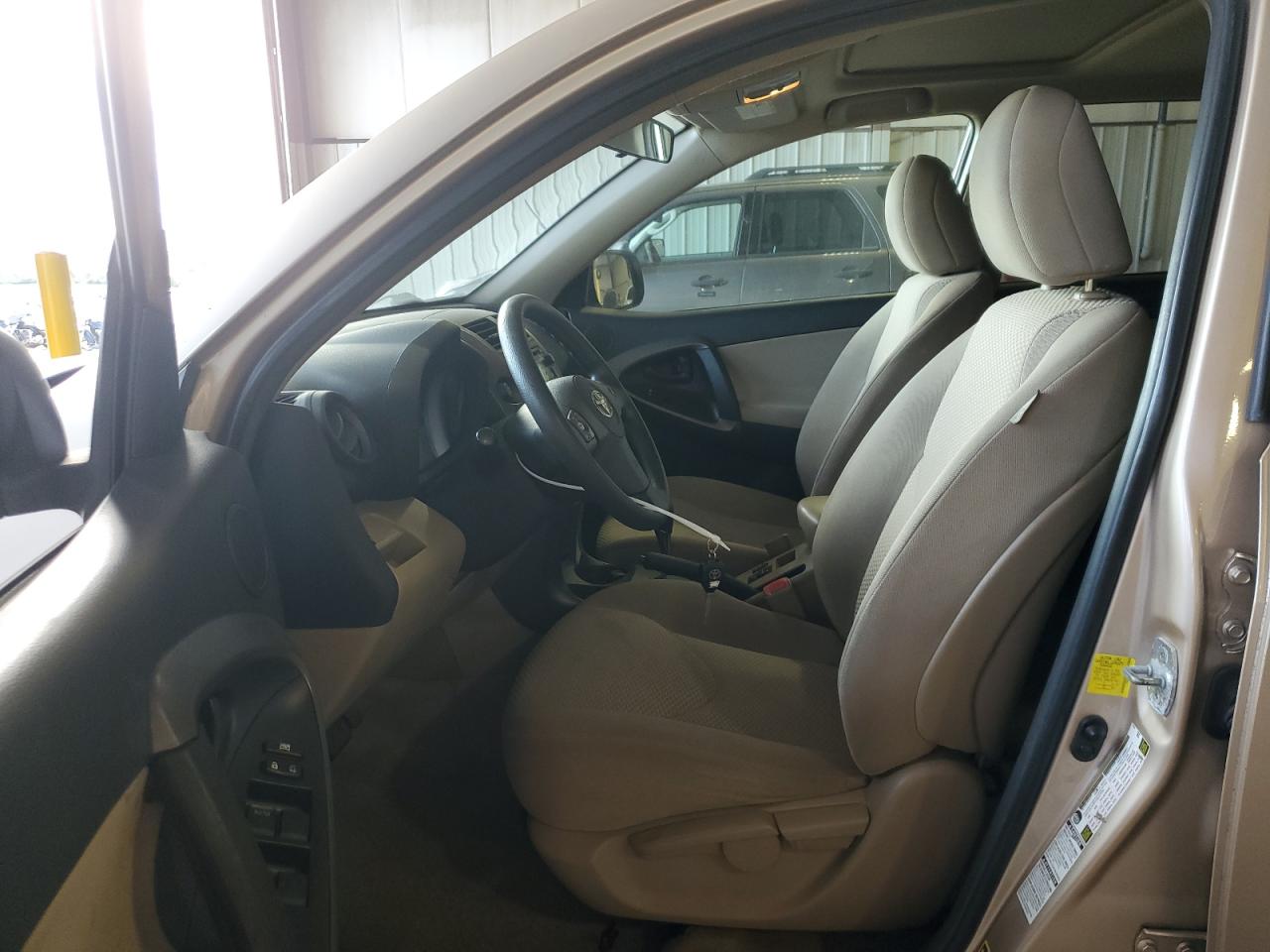 2T3BF4DV9CW261518 2012 Toyota Rav4