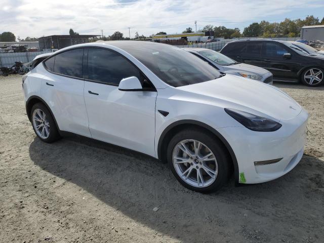 7SAYGDEE1PF633311 Tesla Model Y  4