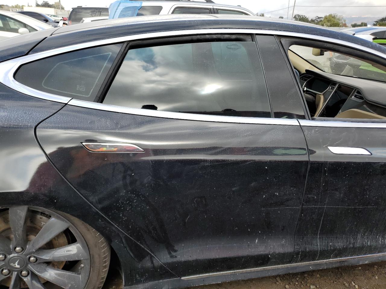 2013 Tesla Model S VIN: 5YJSA1CN1DFP05979 Lot: 78851604