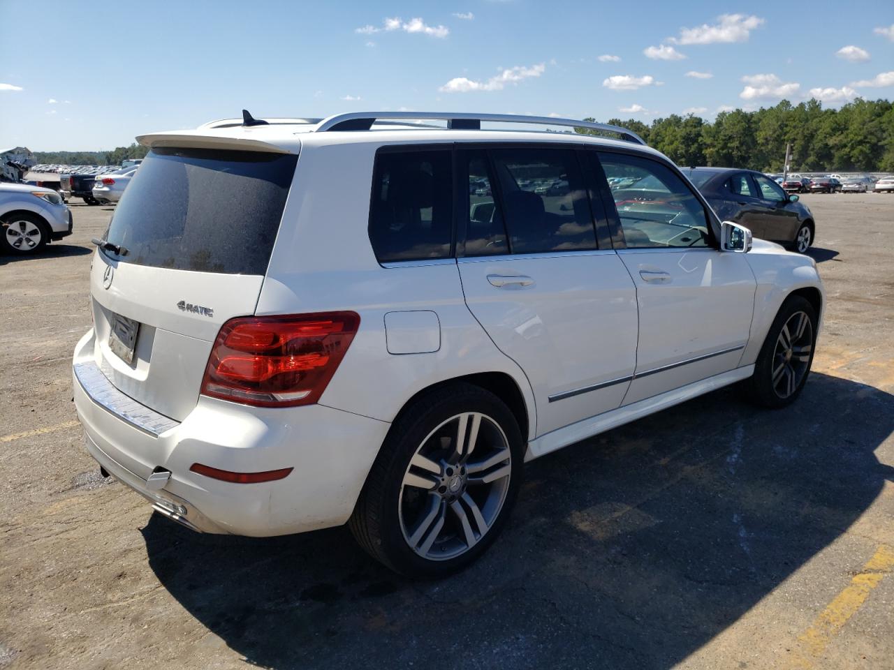 VIN WDCGG8JB1FG406419 2015 MERCEDES-BENZ GLK-CLASS no.3