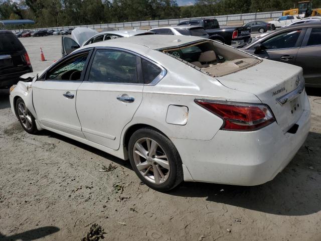 Sedans NISSAN ALTIMA 2015 White