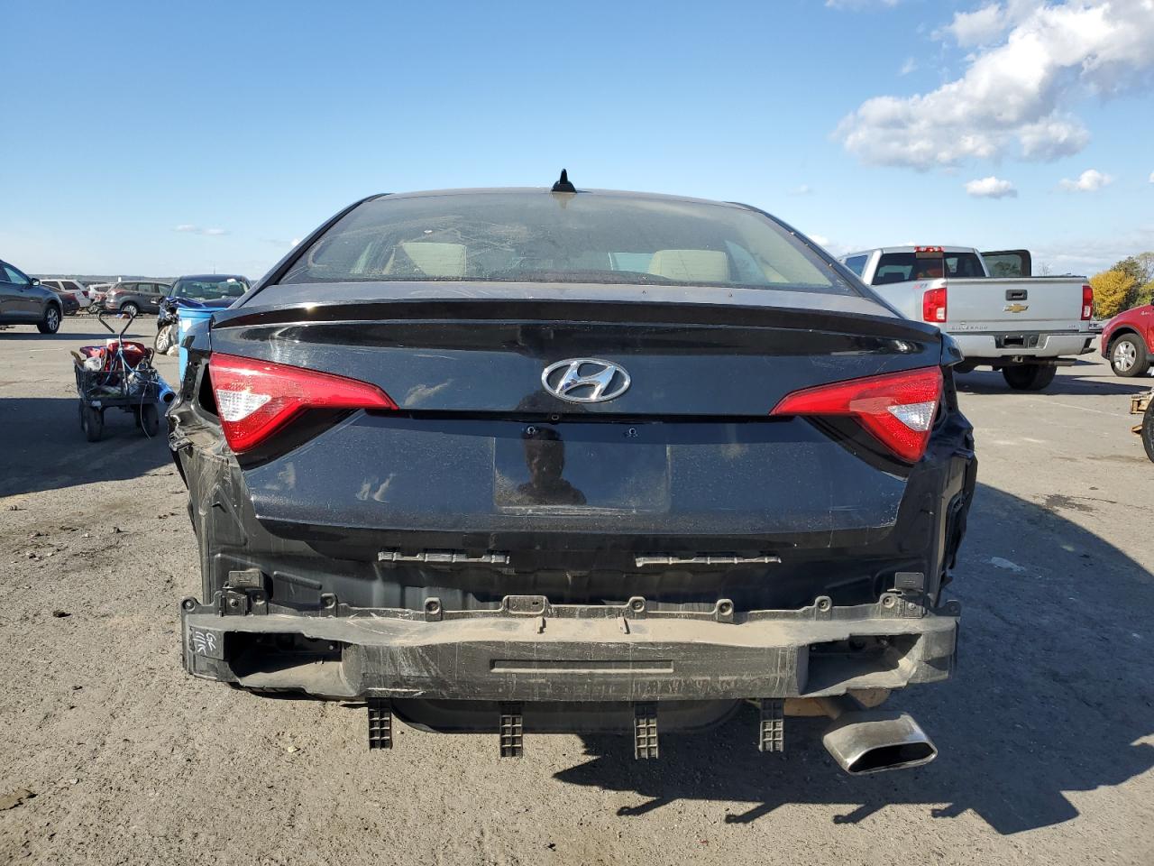 5NPE24AF9GH339735 2016 Hyundai Sonata Se