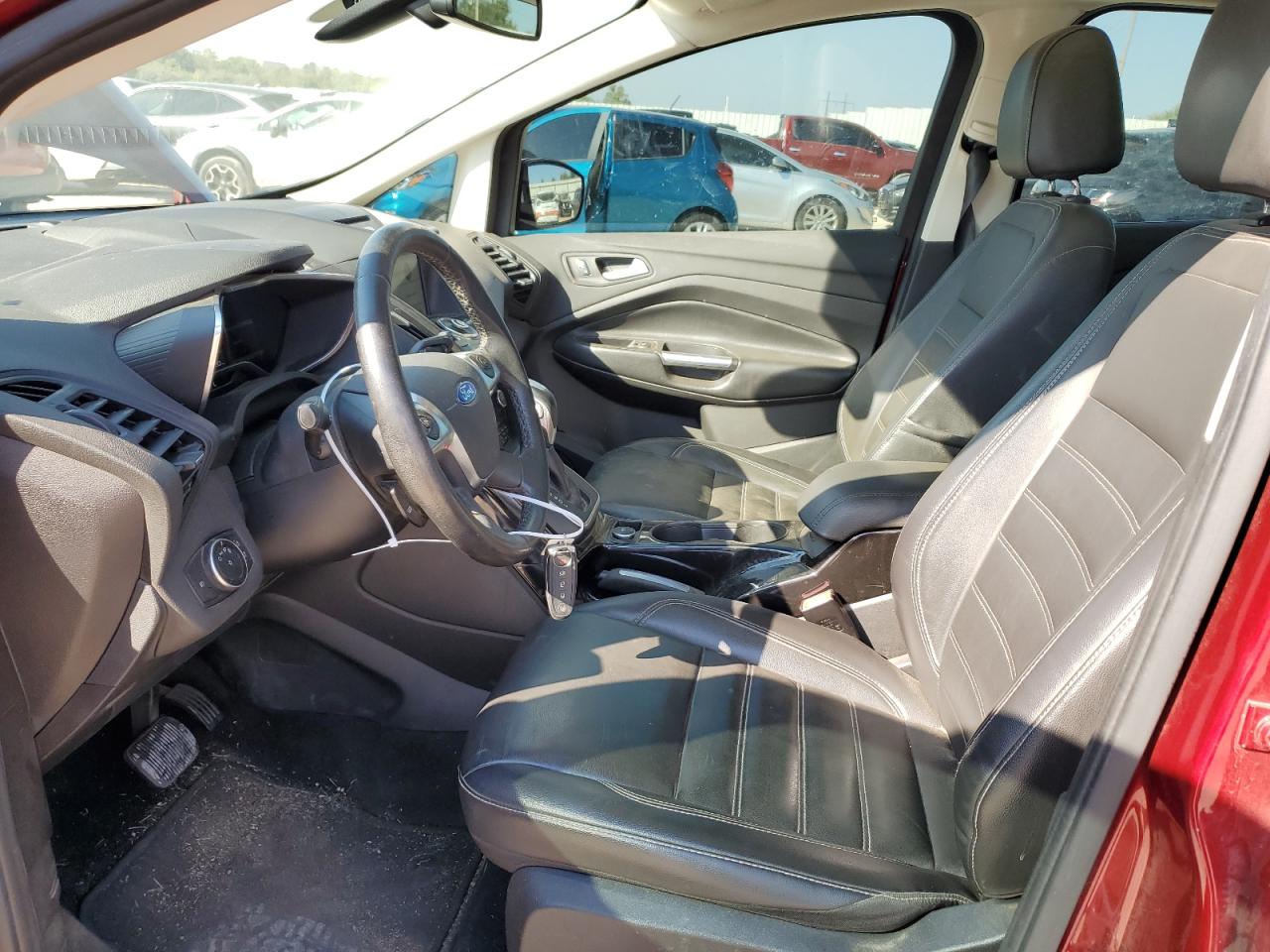 1FADP5DU6HL100322 2017 Ford C-Max Titanium