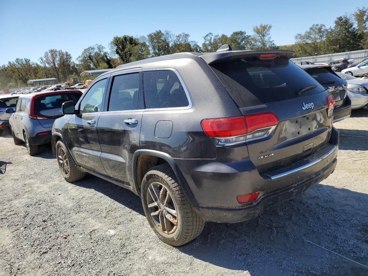 2017 Jeep Grand Cherokee - Image 2