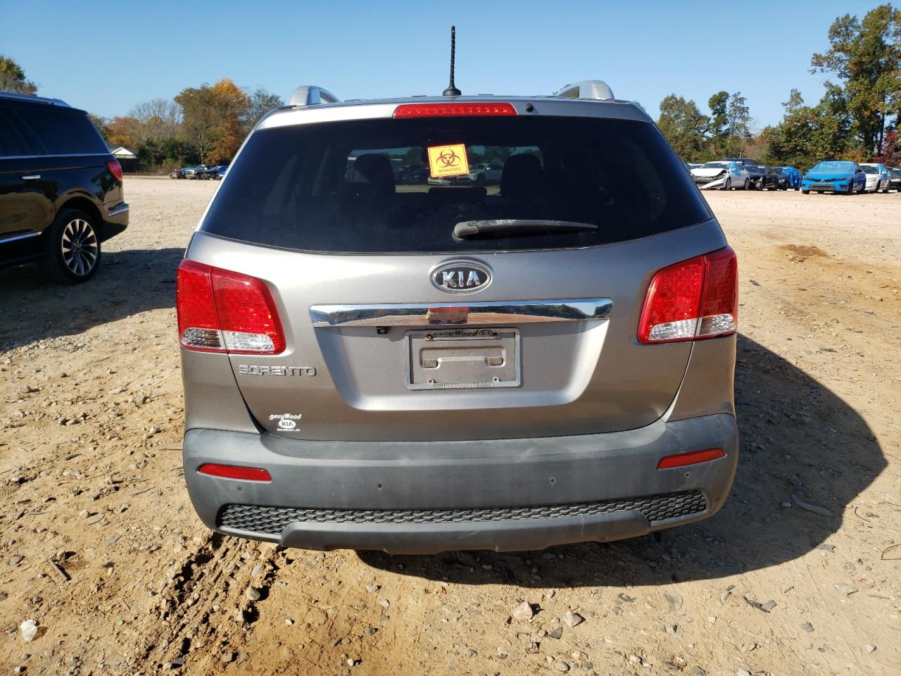 2011 Kia Sorento Base VIN: 5XYKT3A1XBG013490 Lot: 78649464