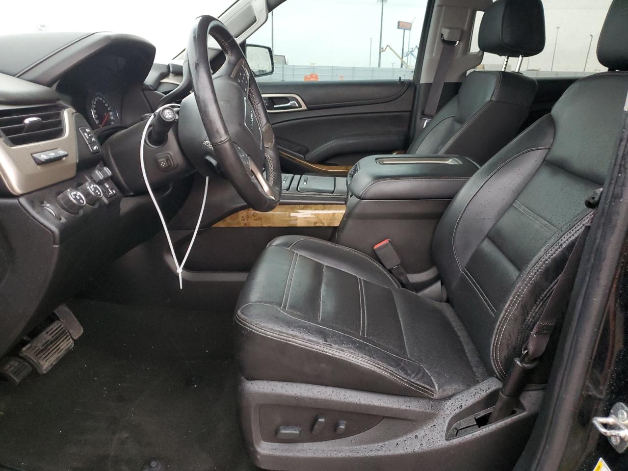 2017 GMC Yukon - Image 7