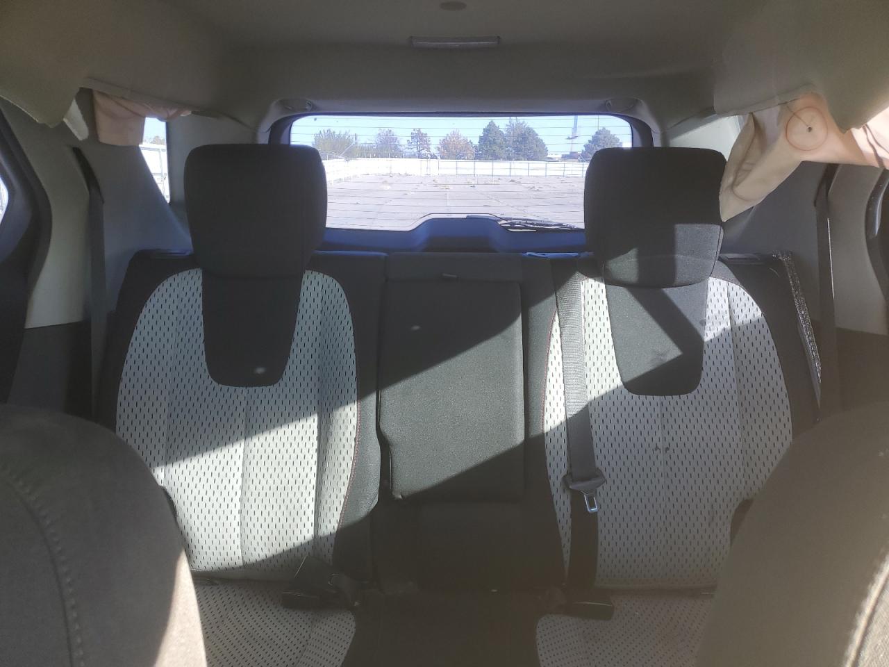 2010 Chevrolet Equinox - Image 10