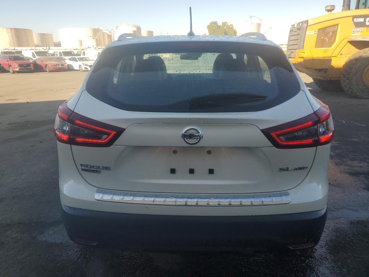 2022 Nissan Rogue Sport Sl VIN: JN1BJ1CWXNW493995 Lot: 77582204