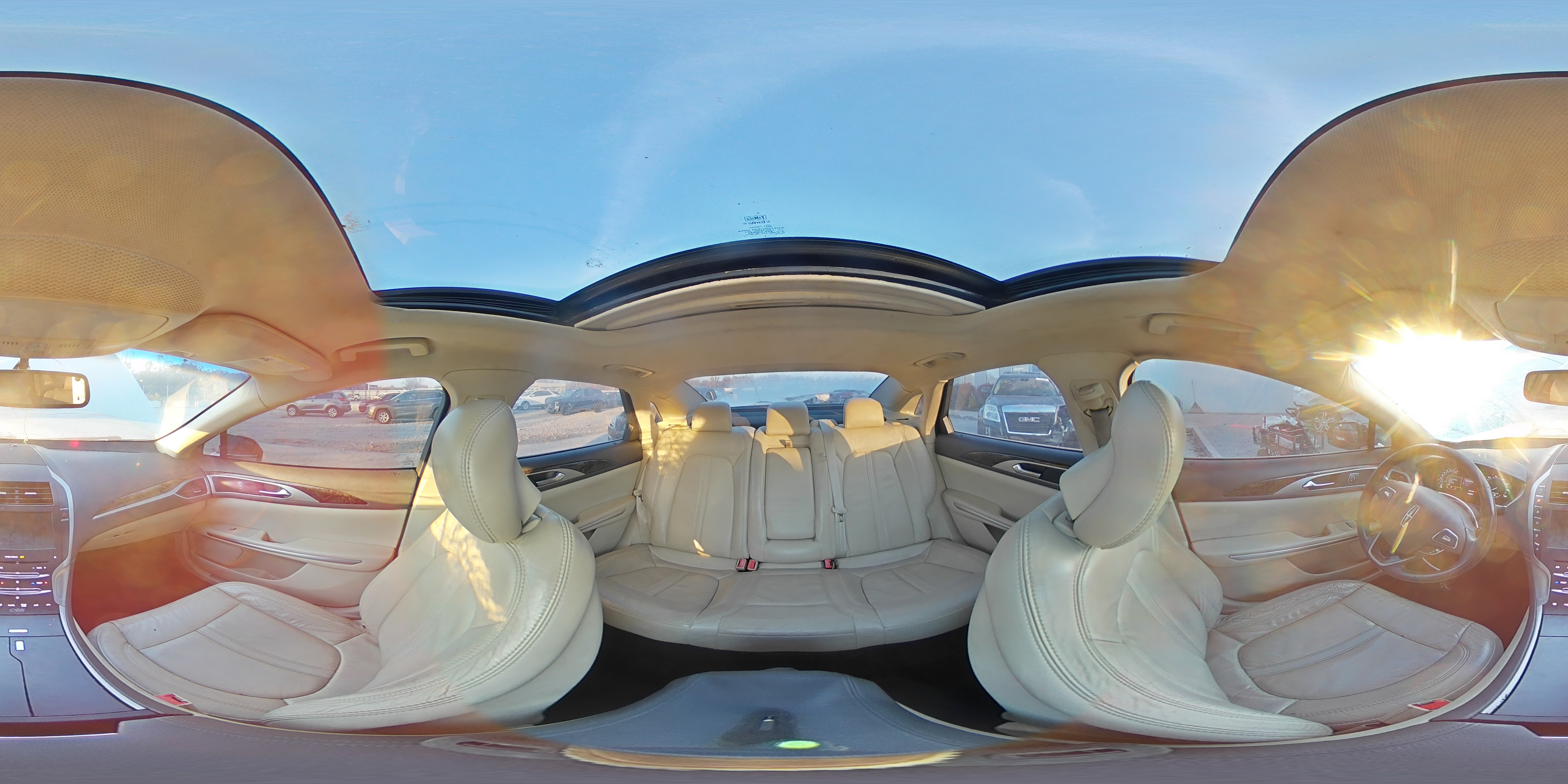 2015 Lincoln MKZ - Image 14