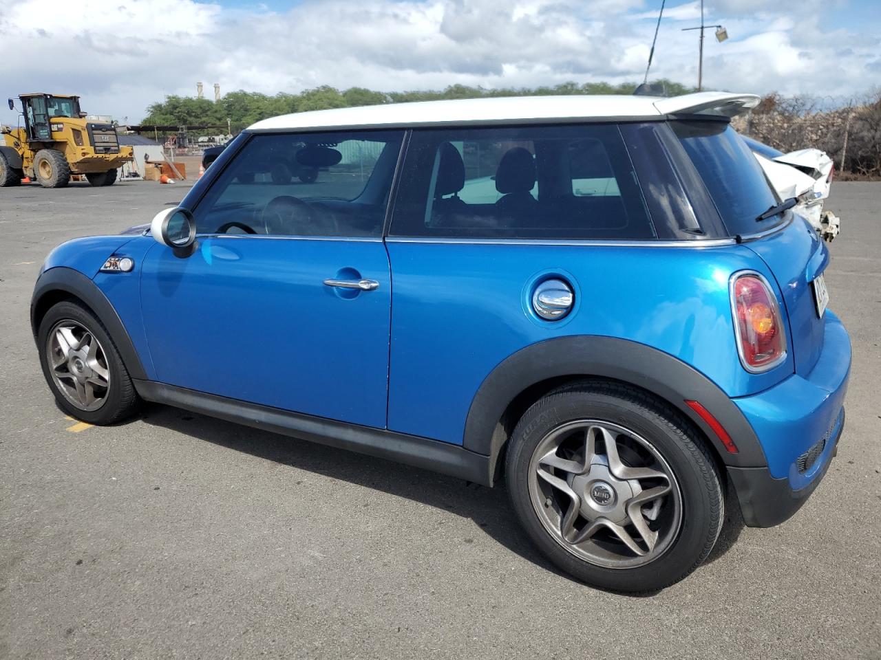 2009 MINI Cooper - Image 2