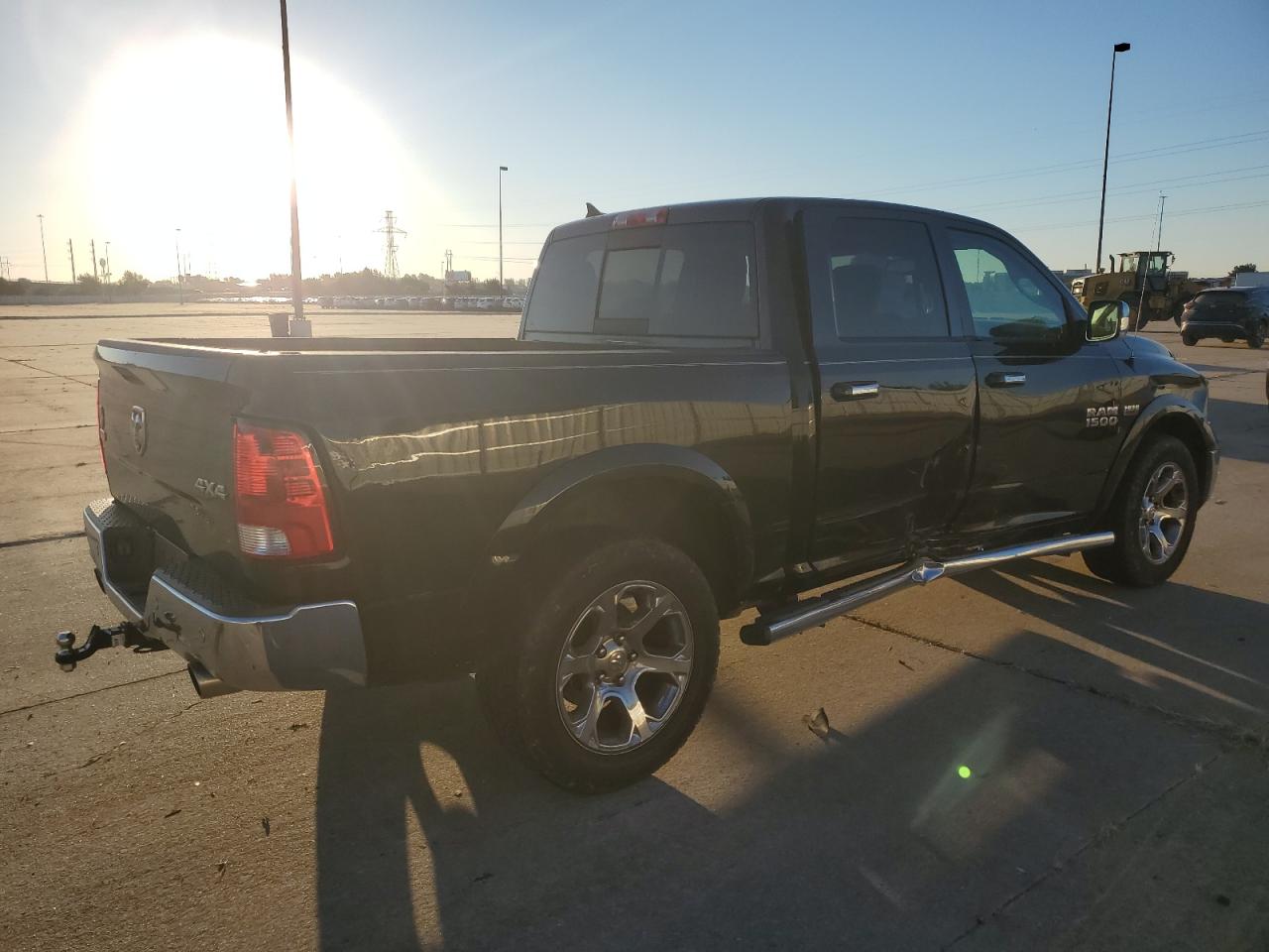 2017 RAM 1500 - Image 3