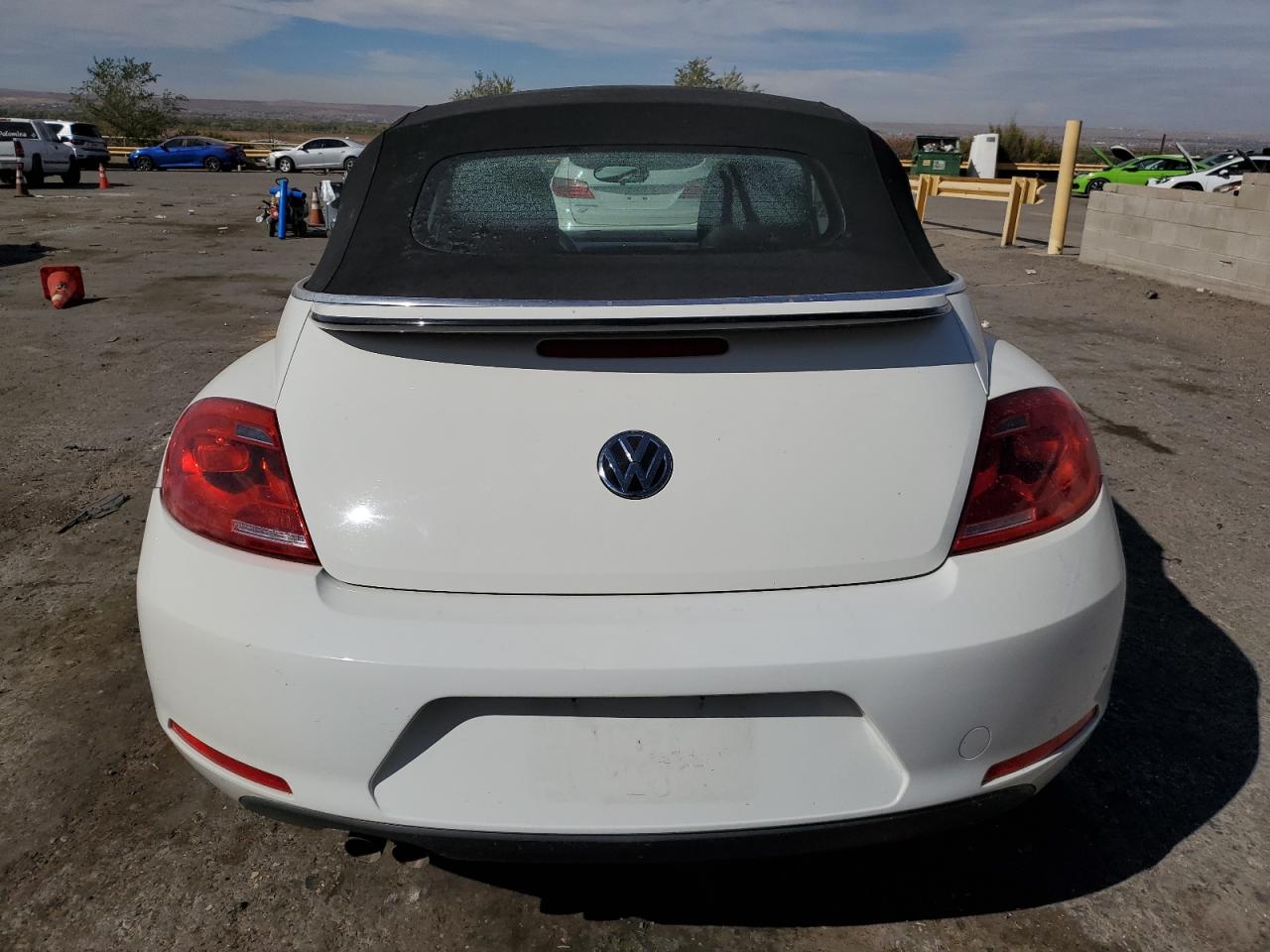 2013 Volkswagen Beetle VIN: 3VW5P7AT6DM829318 Lot: 77629834