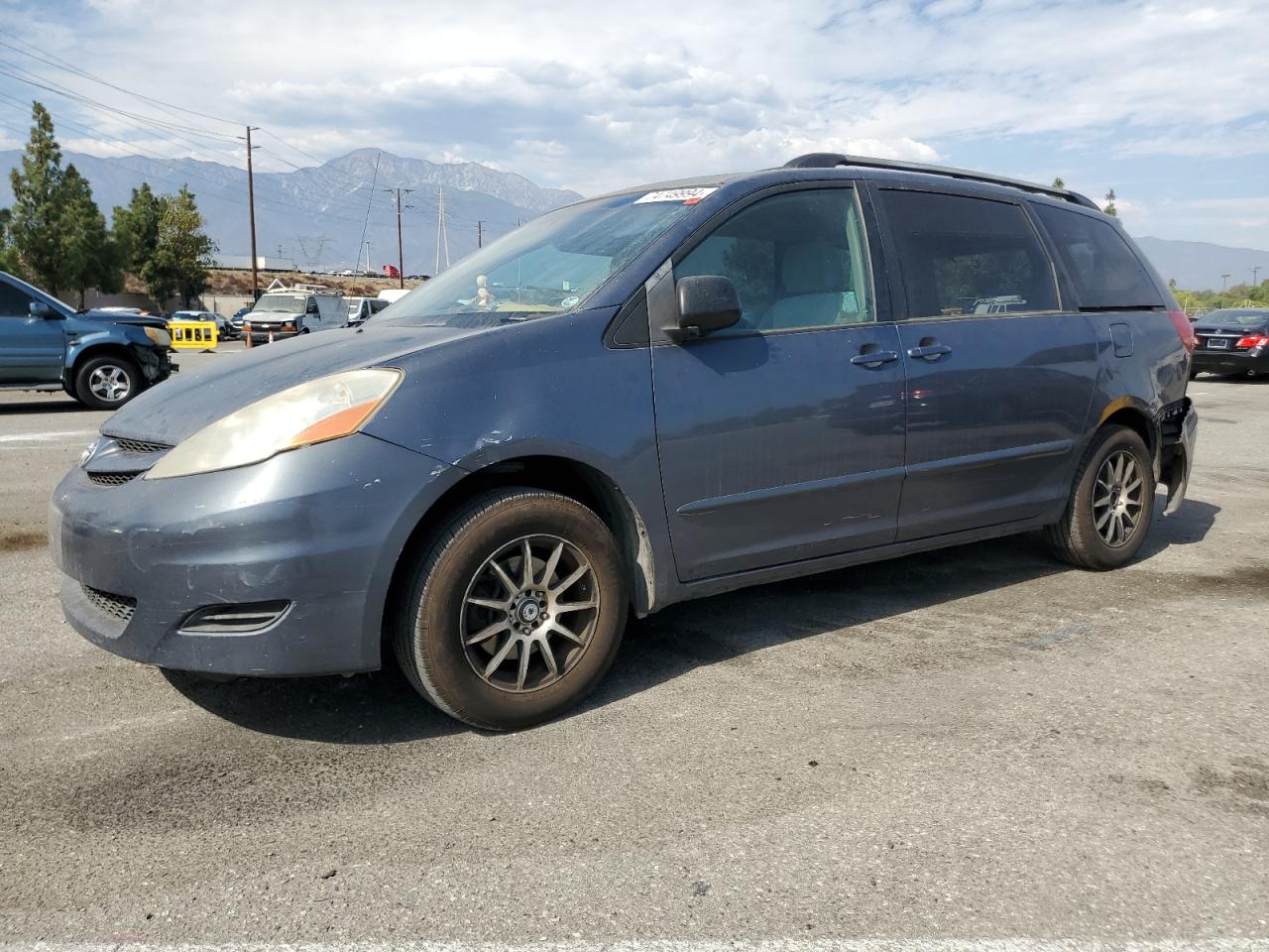 2007 Toyota Sienna Ce VIN: 5TDZK23CX7S018421 Lot: 74749994