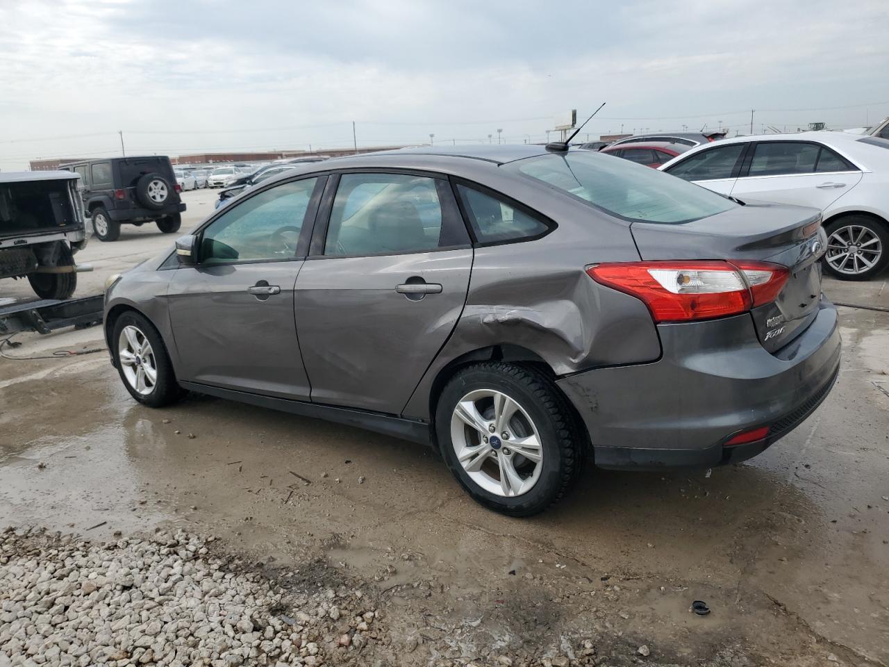 2013 Ford Focus Se VIN: 1FADP3F27DL156733 Lot: 75818404