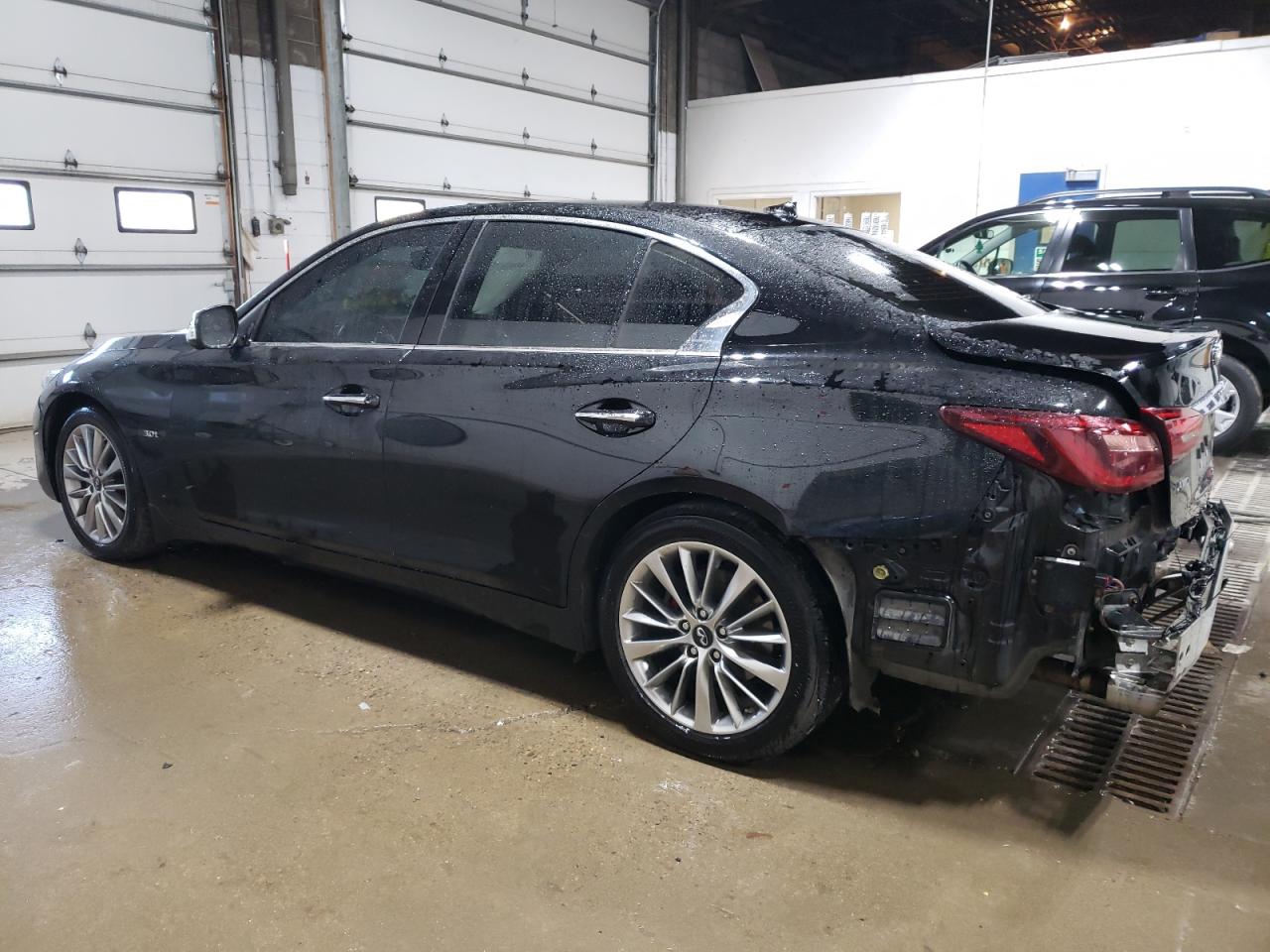 2018 Infiniti Q50 - Image 2