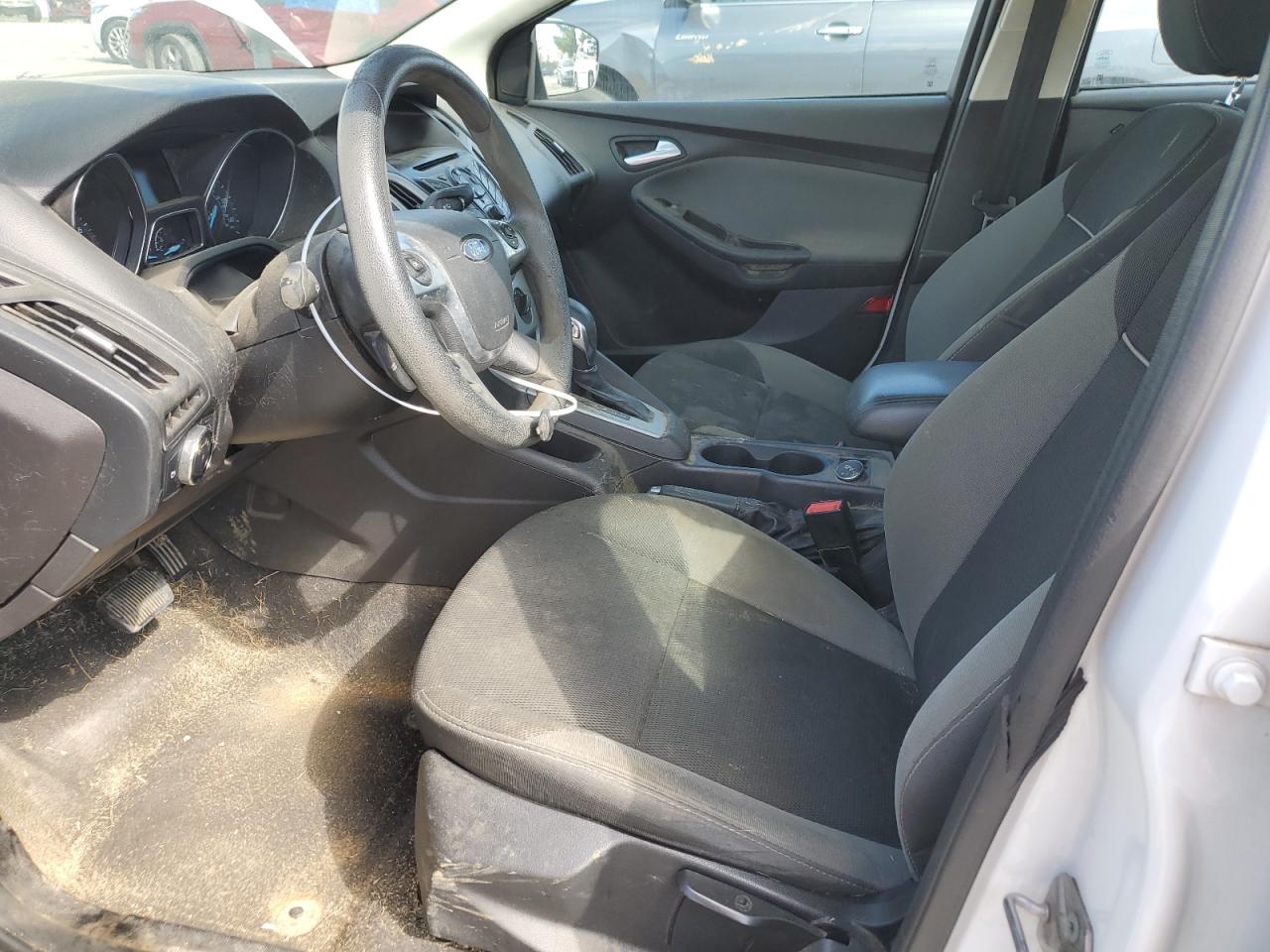 1FADP3F28EL411987 2014 Ford Focus Se