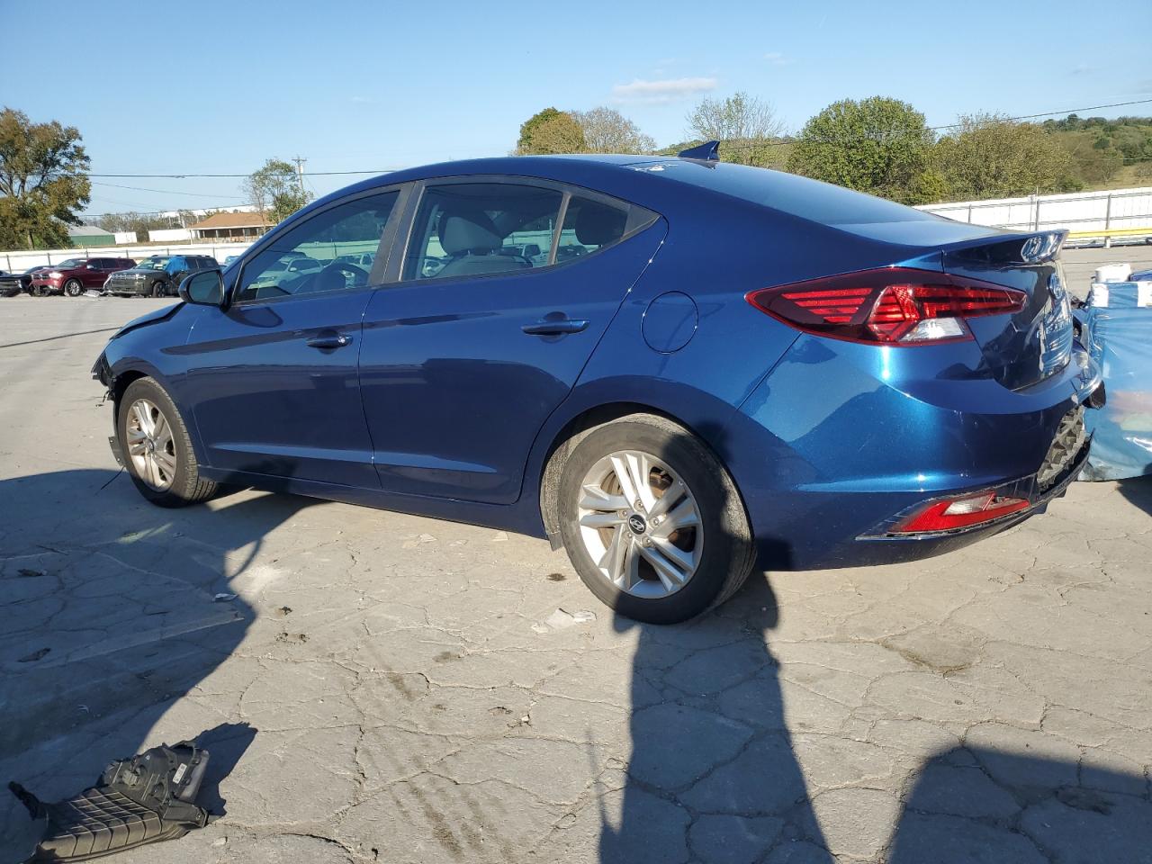 5NPD84LF5KH455613 2019 HYUNDAI ELANTRA - Image 2