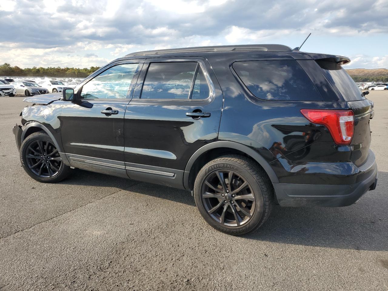 2018 Ford Explorer Xlt VIN: 1FM5K8D85JGA50279 Lot: 75489364