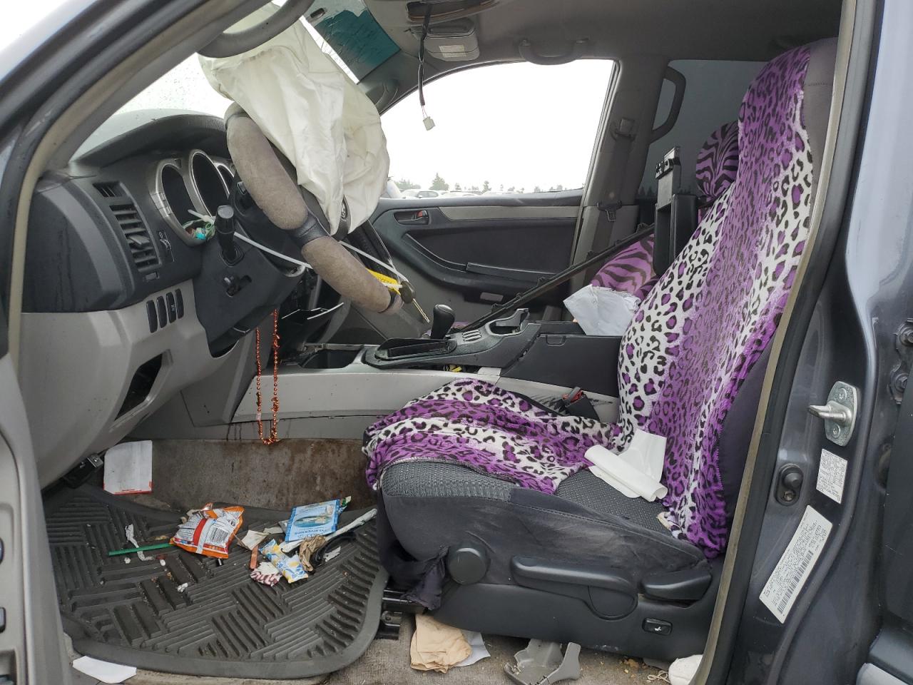 2003 Toyota 4Runner - Image 7