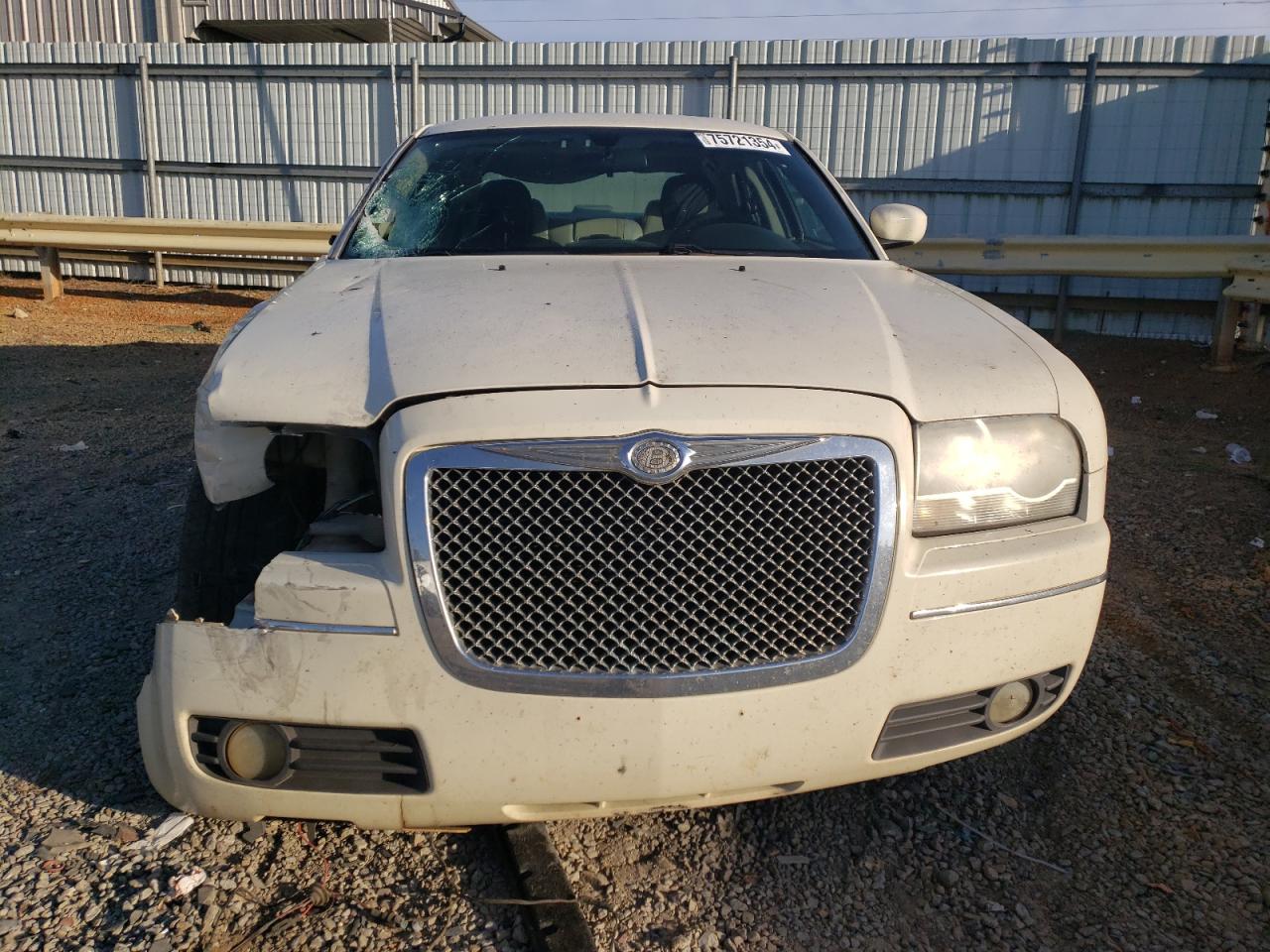 2006 Chrysler 300 - Image 5