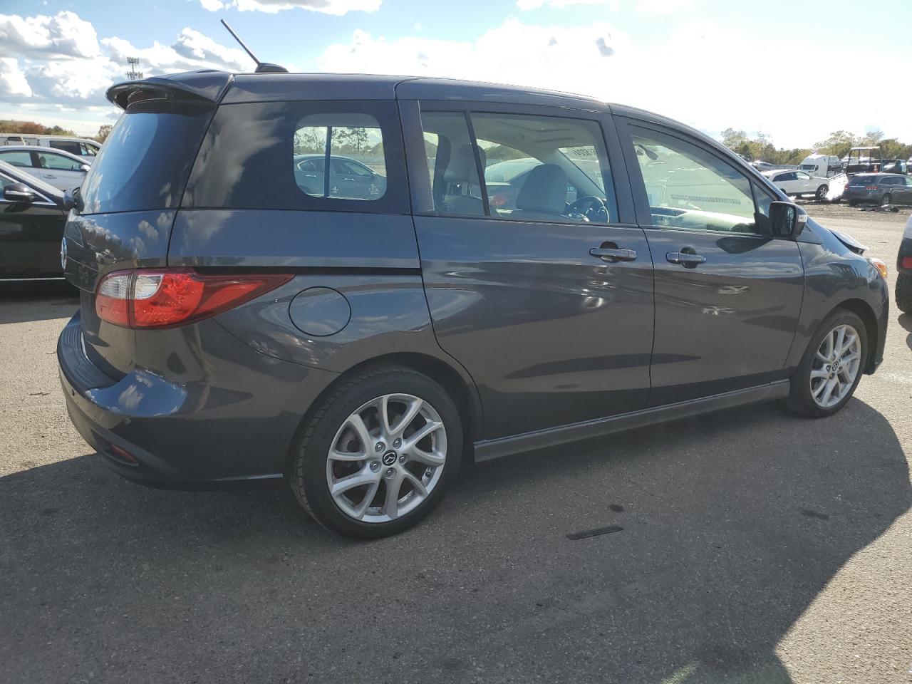 JM1CW2DL8F0180607 2015 Mazda 5 Grand Touring