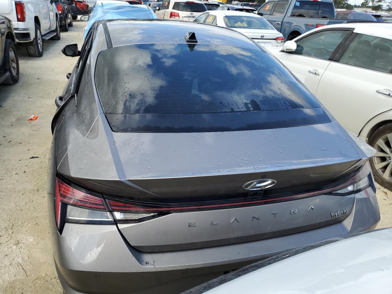2021 Hyundai Elantra - Image 6