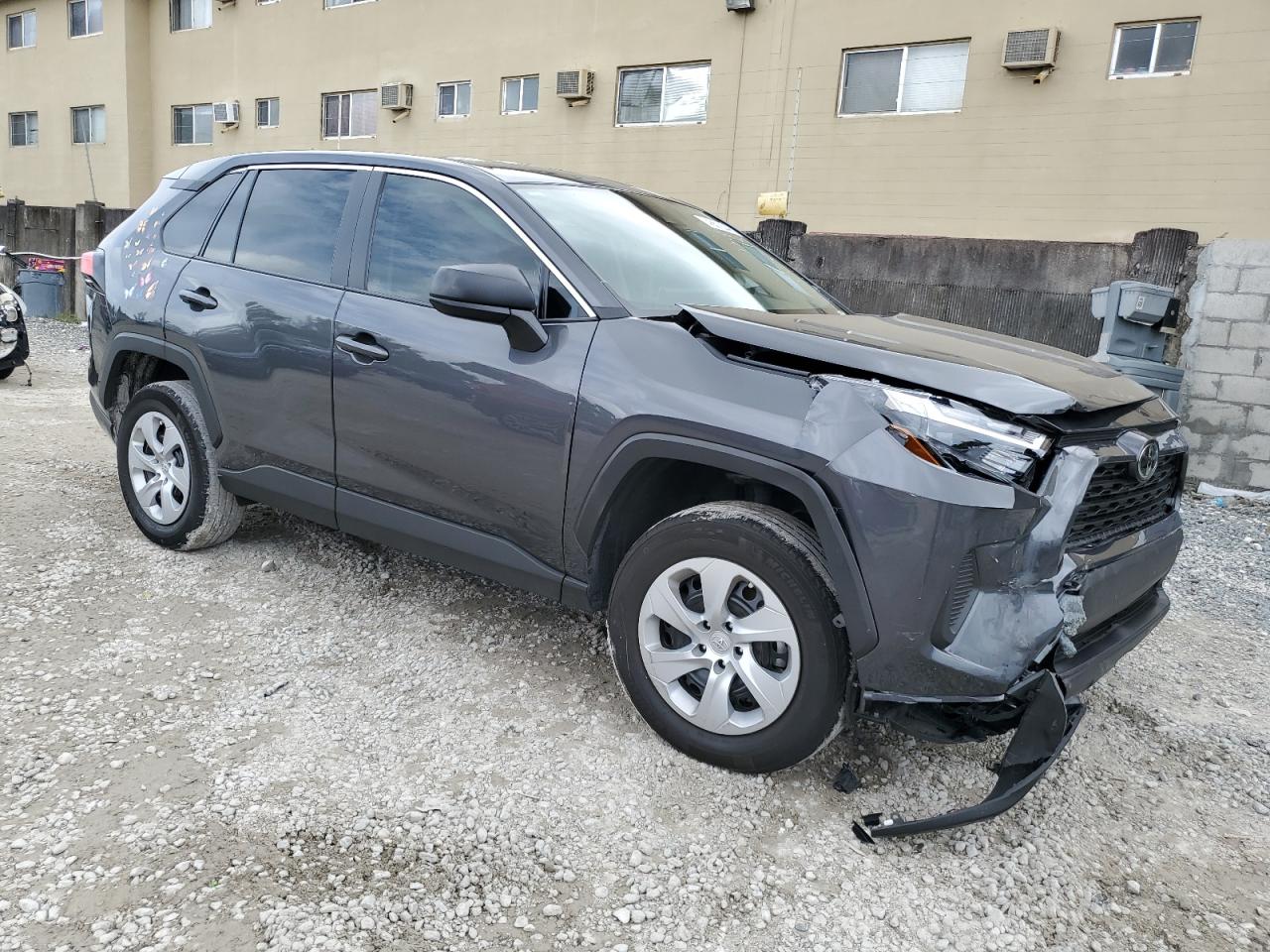 2024 Toyota RAV 4 - Image 4