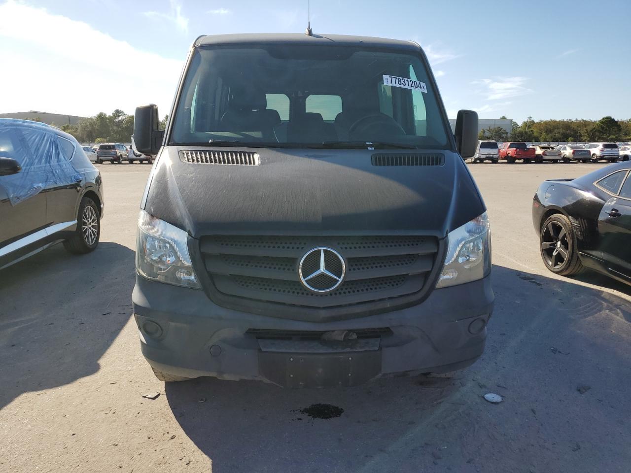 VIN WD4PE7DD8GP197609 2016 MERCEDES-BENZ SPRINTER no.5