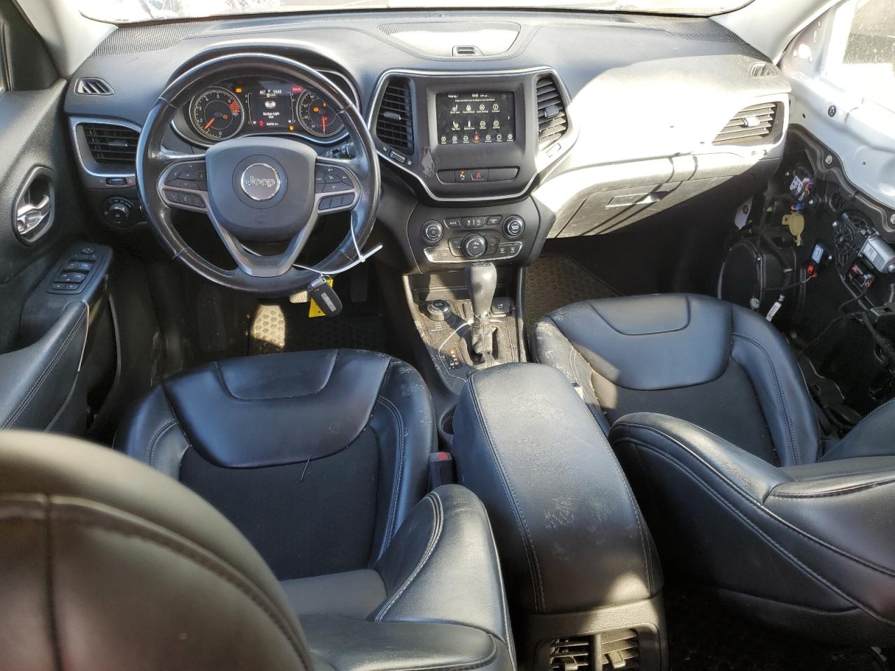 2020 Jeep Grand Cherokee - Image 8