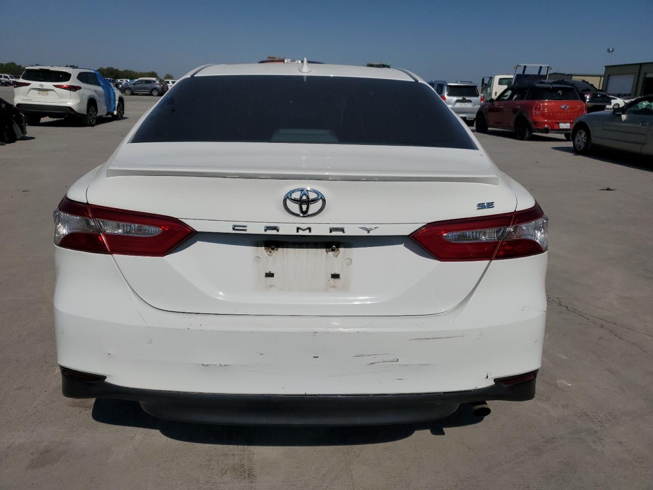 4T1B11HK8KU238901 2019 Toyota Camry L