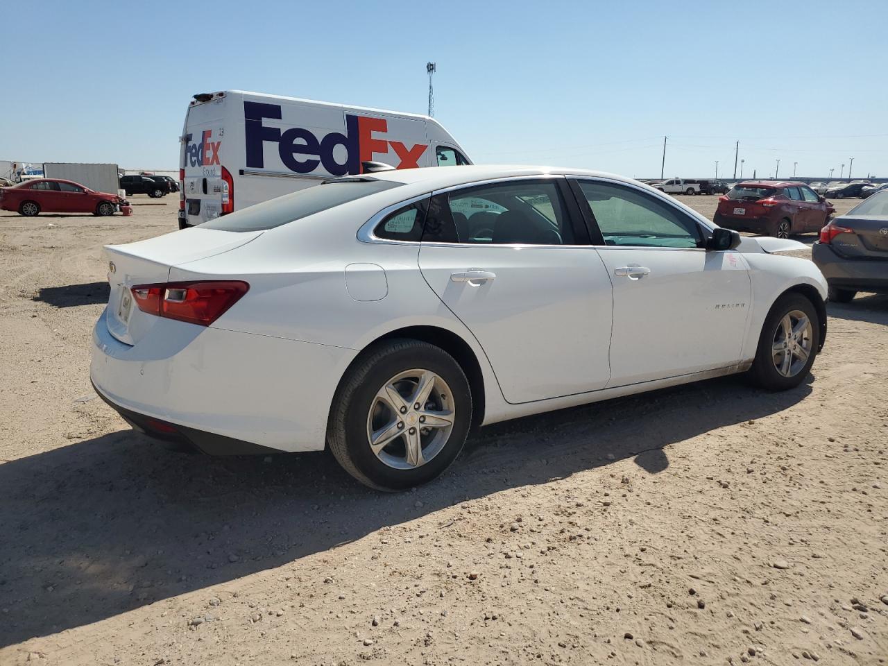 VIN 1G1ZC5ST2RF196044 2024 CHEVROLET MALIBU no.3