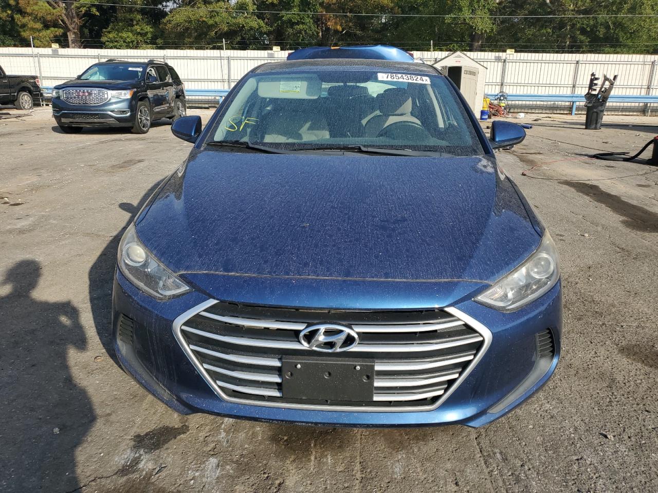 2018 Hyundai Elantra - Image 5