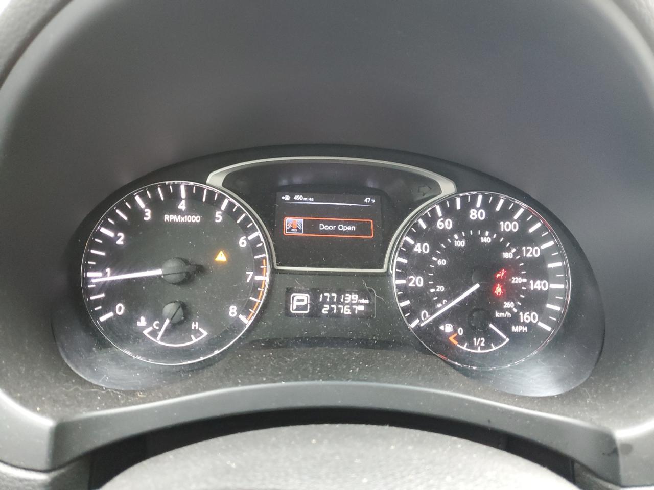 2013 Nissan Altima - Image 9